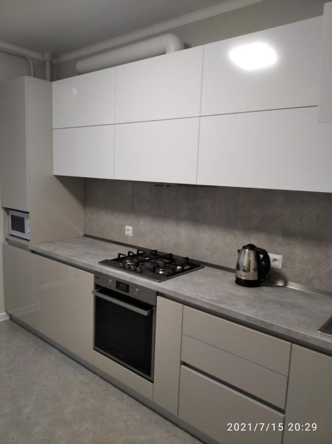 Жк Версаль Парк Apartamento Irpin Exterior foto