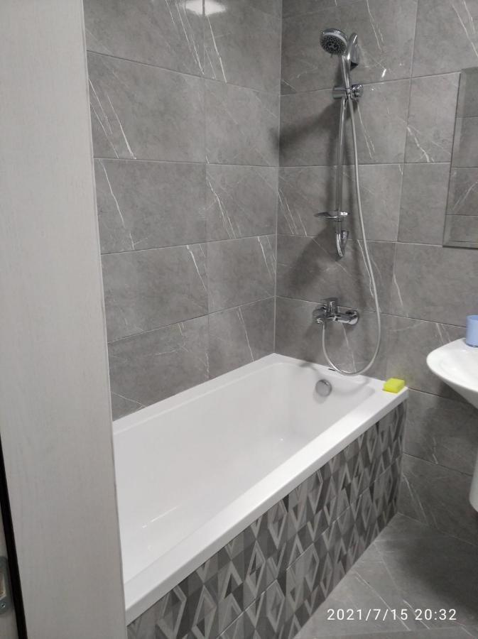 Жк Версаль Парк Apartamento Irpin Exterior foto